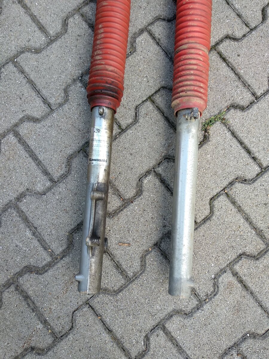 Kawasaki KLR predná vidlica - 5