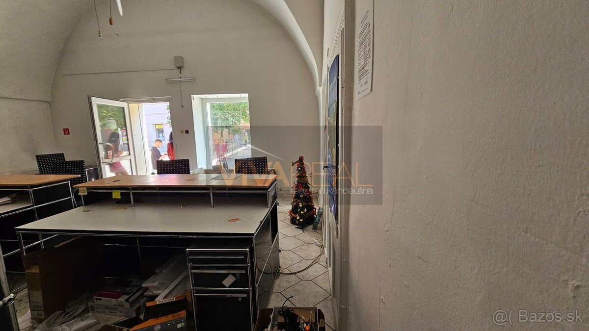 VIVAREAL PRENÁJOM OBCHODNÝCH PRIESTOROV NA PEŠEJ ZÓNE Výk - 5