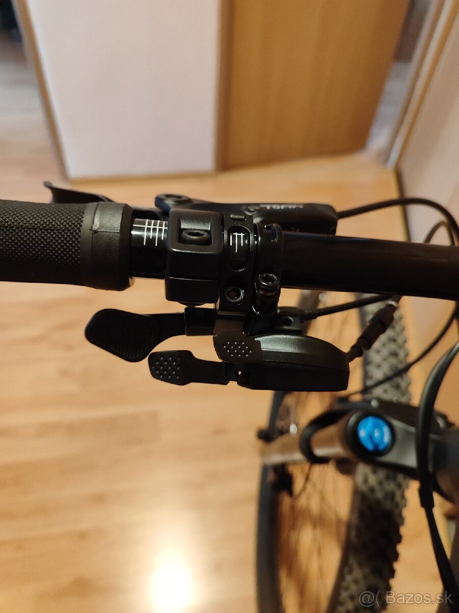 Mondraker Chrono R s teleskopickou sedlovkou - 5