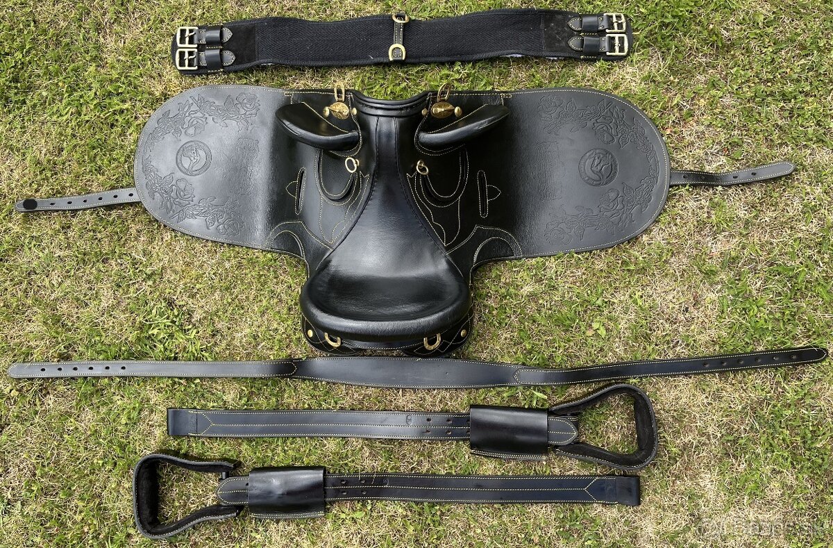 Australské sedlo bez hrušky černé - 5