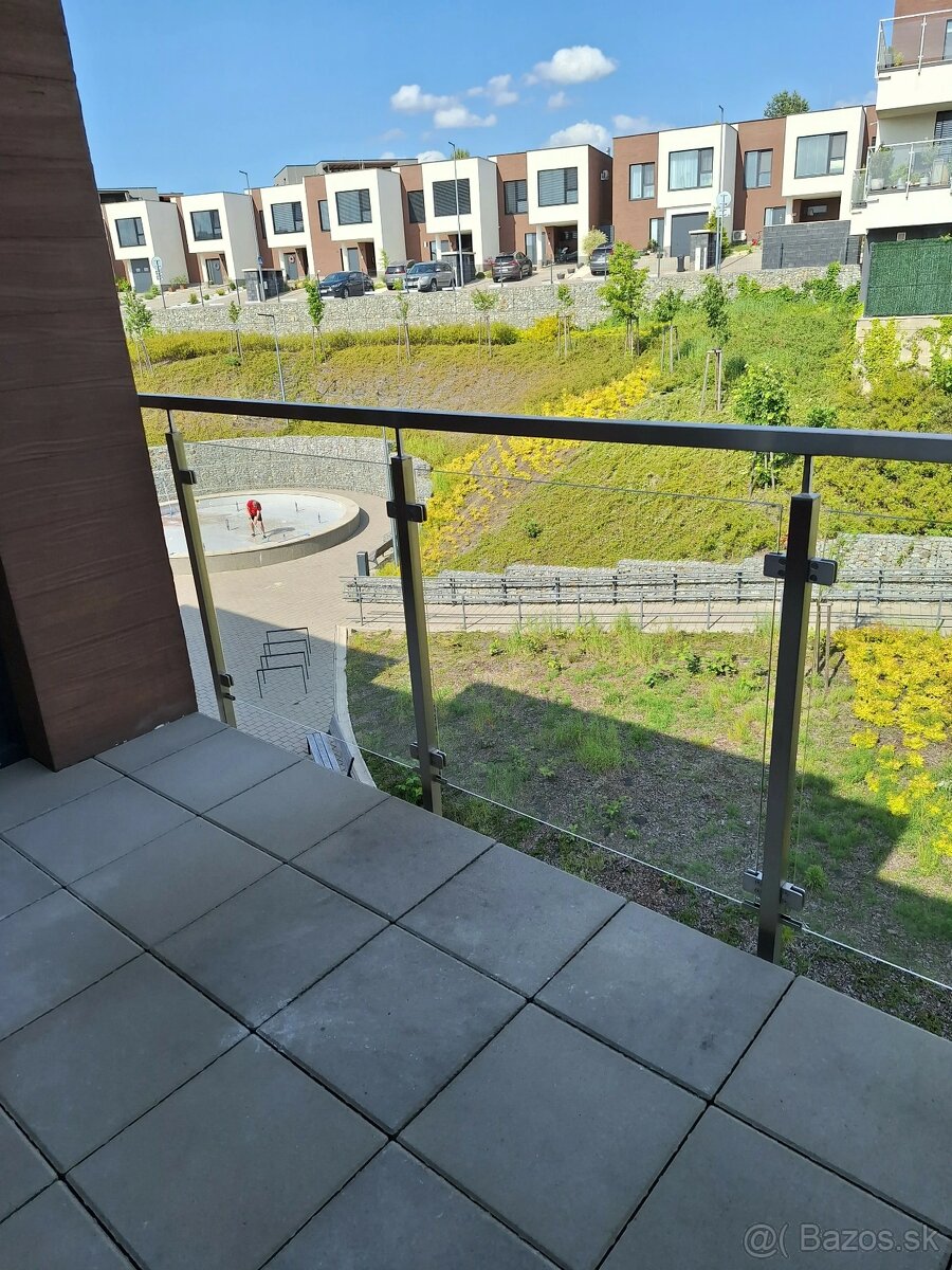 Predám 4 izbový byt - 5