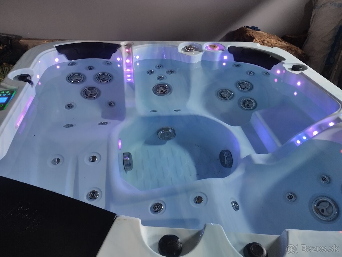 Vírivka , Jacuzzi - 5