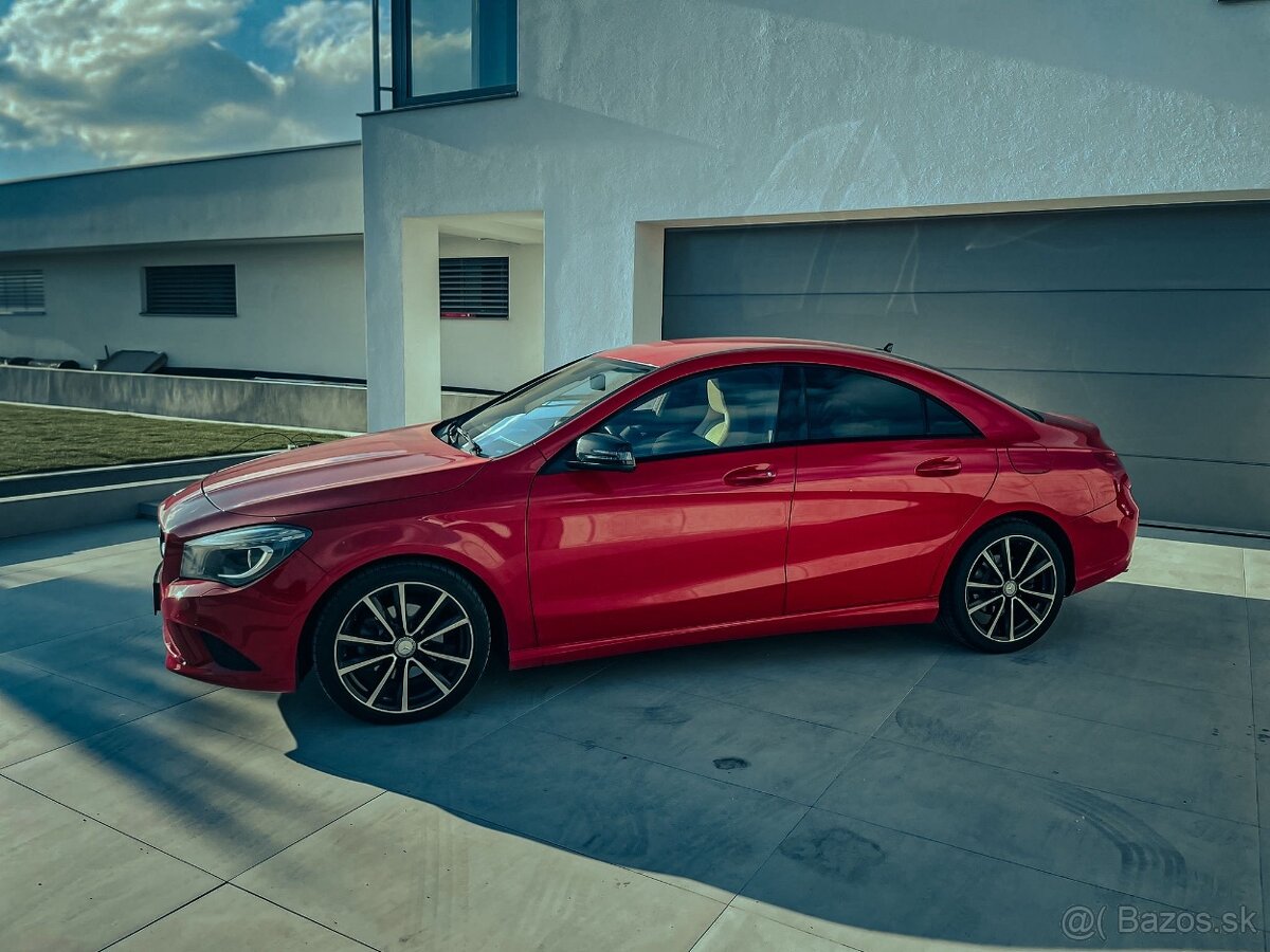 MERCEDES-BENZ CLA 180 AMG line - 5