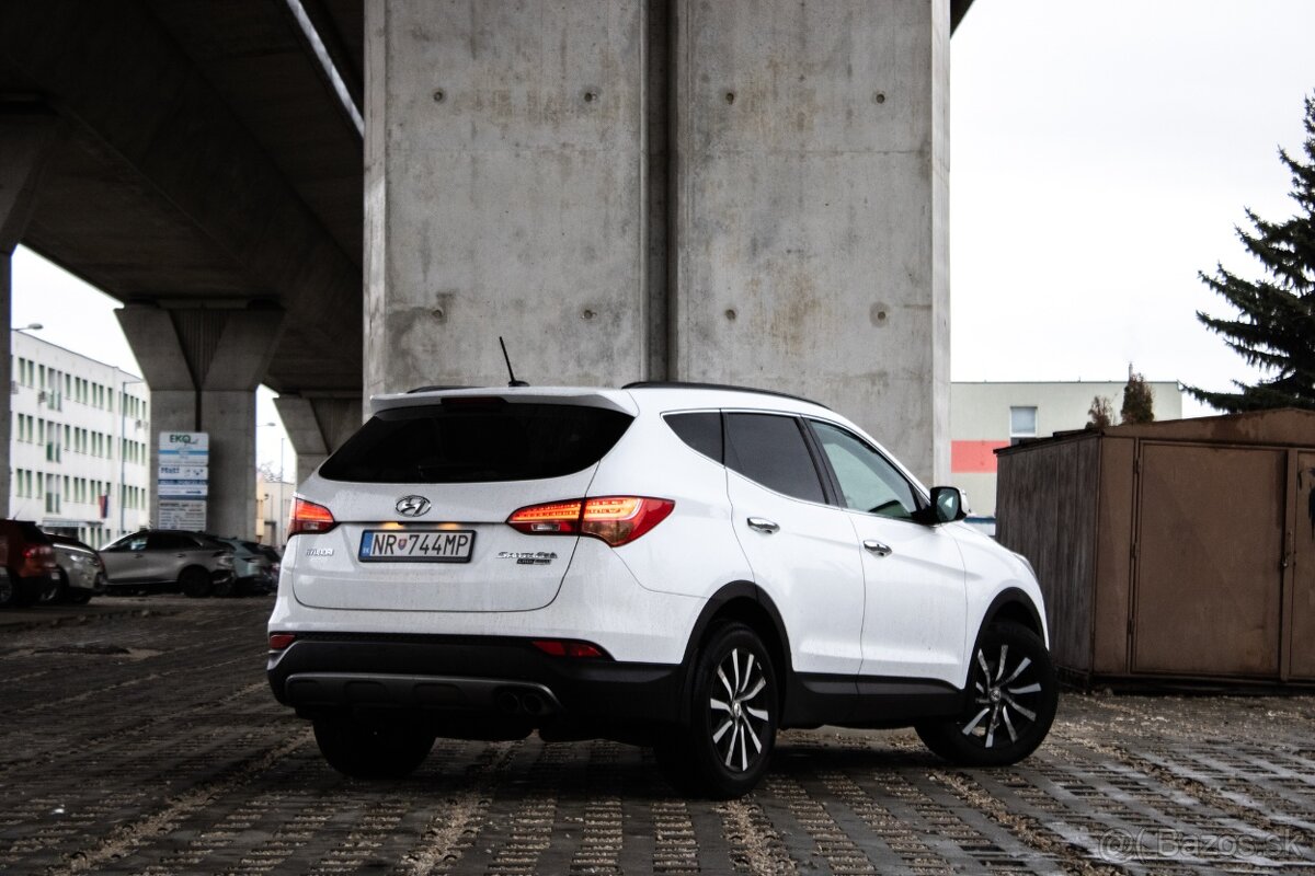 Santa Fe 4x4 AT6 145kW Panoráma - 5