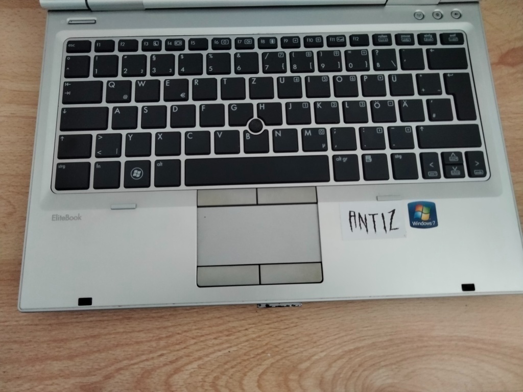 HP elitebook 2560p - 4gb ram - 120gb ssd - 5