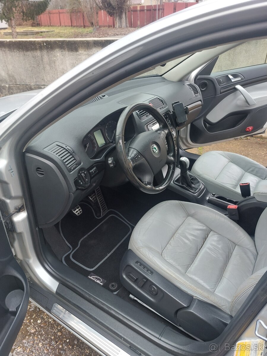 Škoda octavia 2 combi Laurin&Klement 4x4 - 5