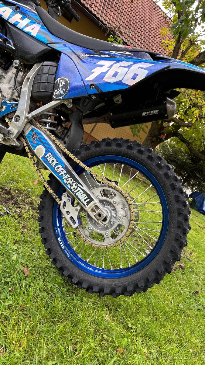 Yamaha YZ250 - 5