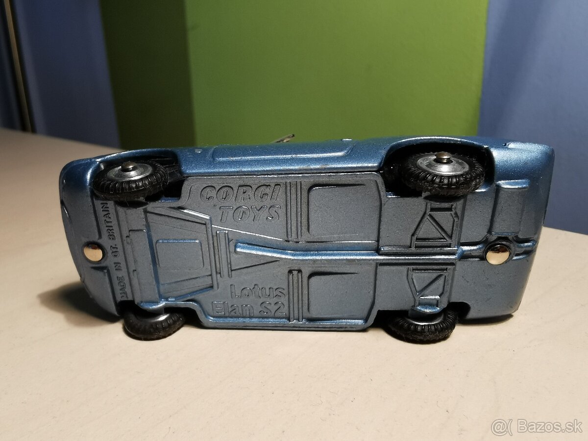 Corgi toys Lotus Elan - 5