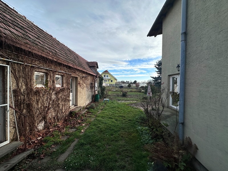 7izb. RD s garážou na 561 m2 pozemku, Kittsee - AT - 5