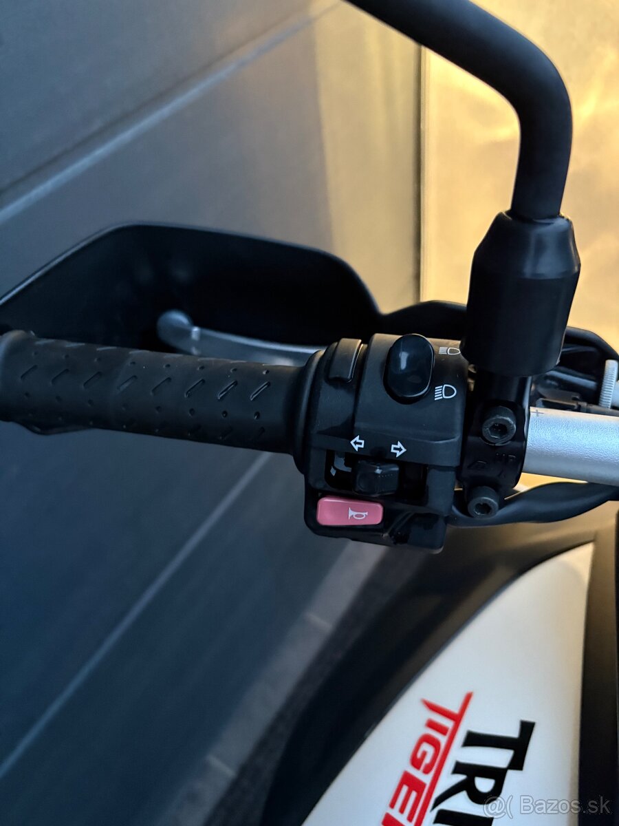 Triumph Tiger 800 ABS - 5