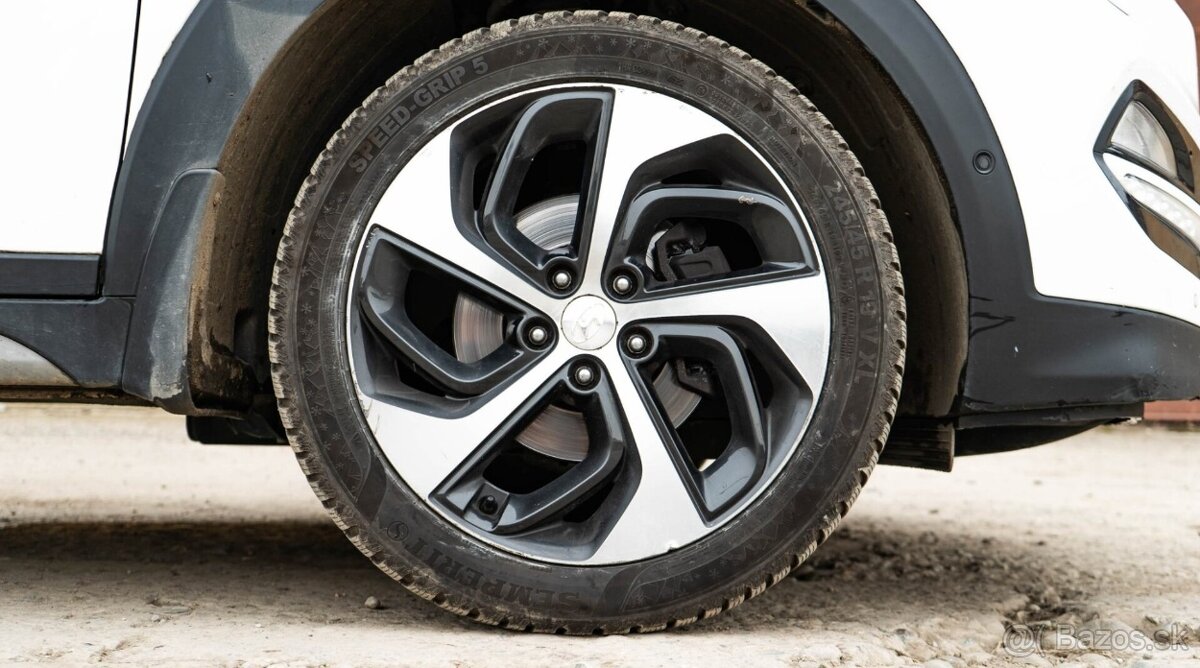 Hyundai Tucson 1.7 CRDi Premium 7DCT - 5