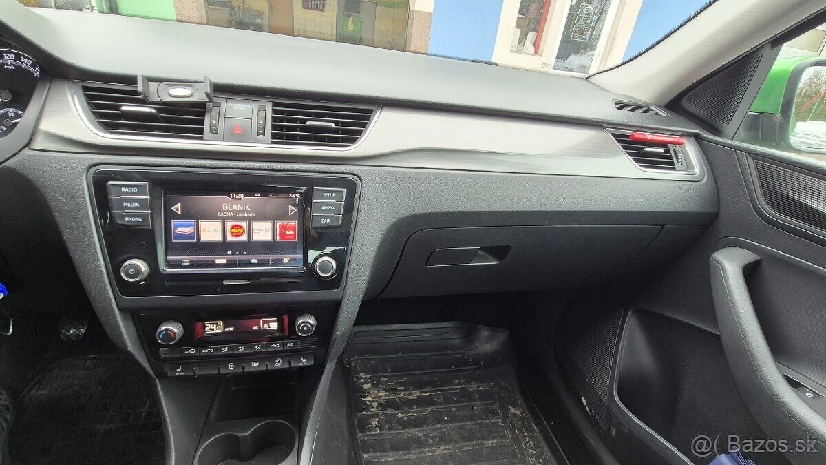 Škoda Rapid Face 1,0 TSi - 5