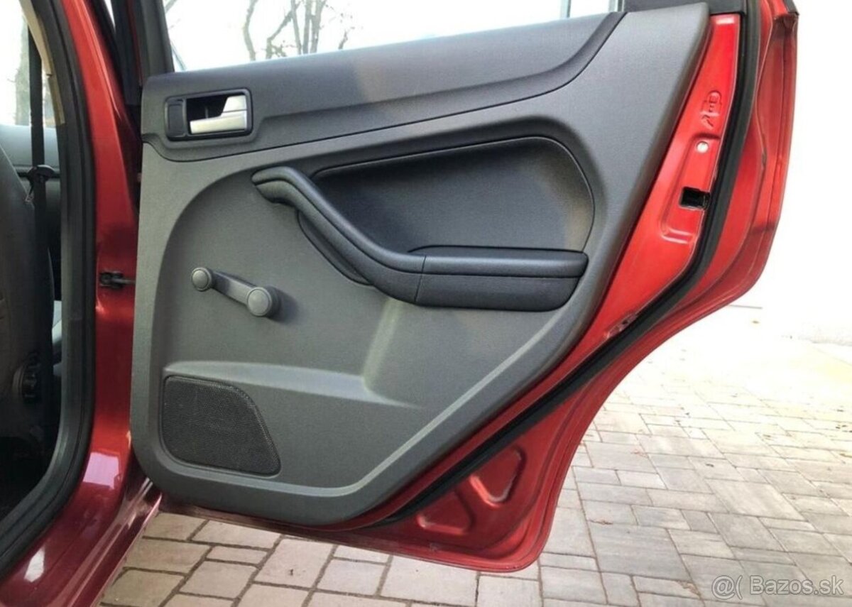 Ford Focus 1.6 TDCi nafta manuál 66 kw - 5