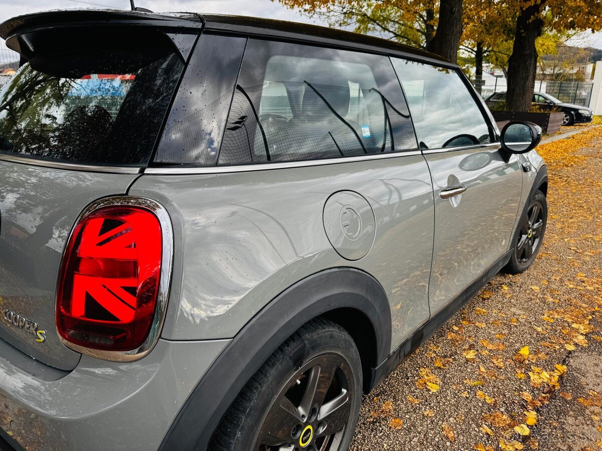 Mini Cooper S Essential 2022 (13 000 € odpočet DPH) - 5