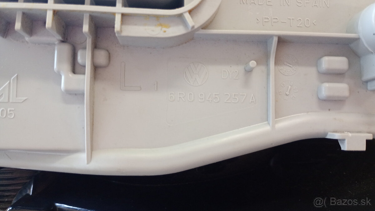 predam svetlo VW polo - 5