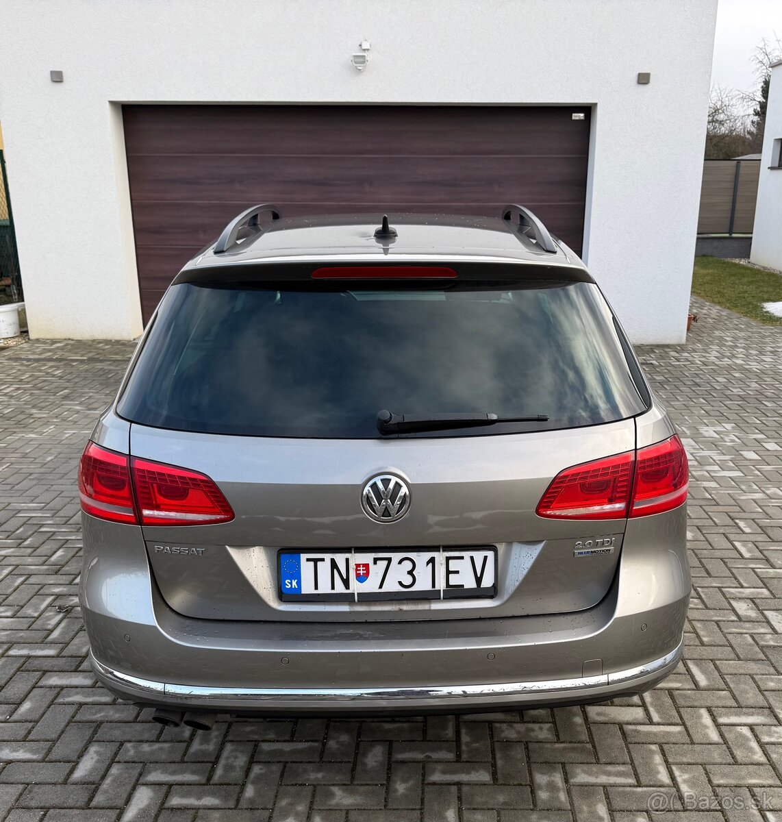 Predám Volkswagen Passat Combi b7 2.0 TDi - 5