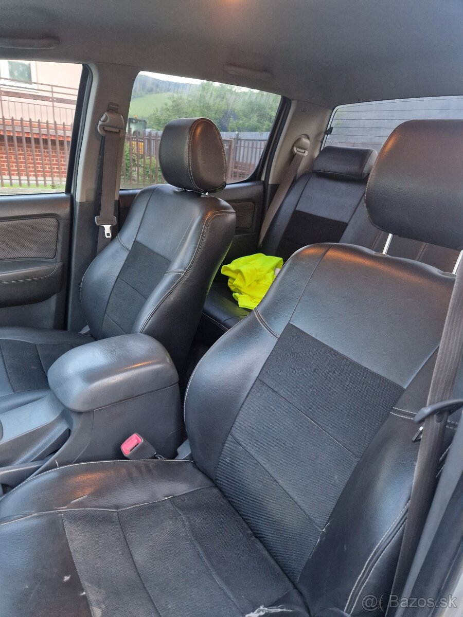 Toyota Hilux 3.0 TD