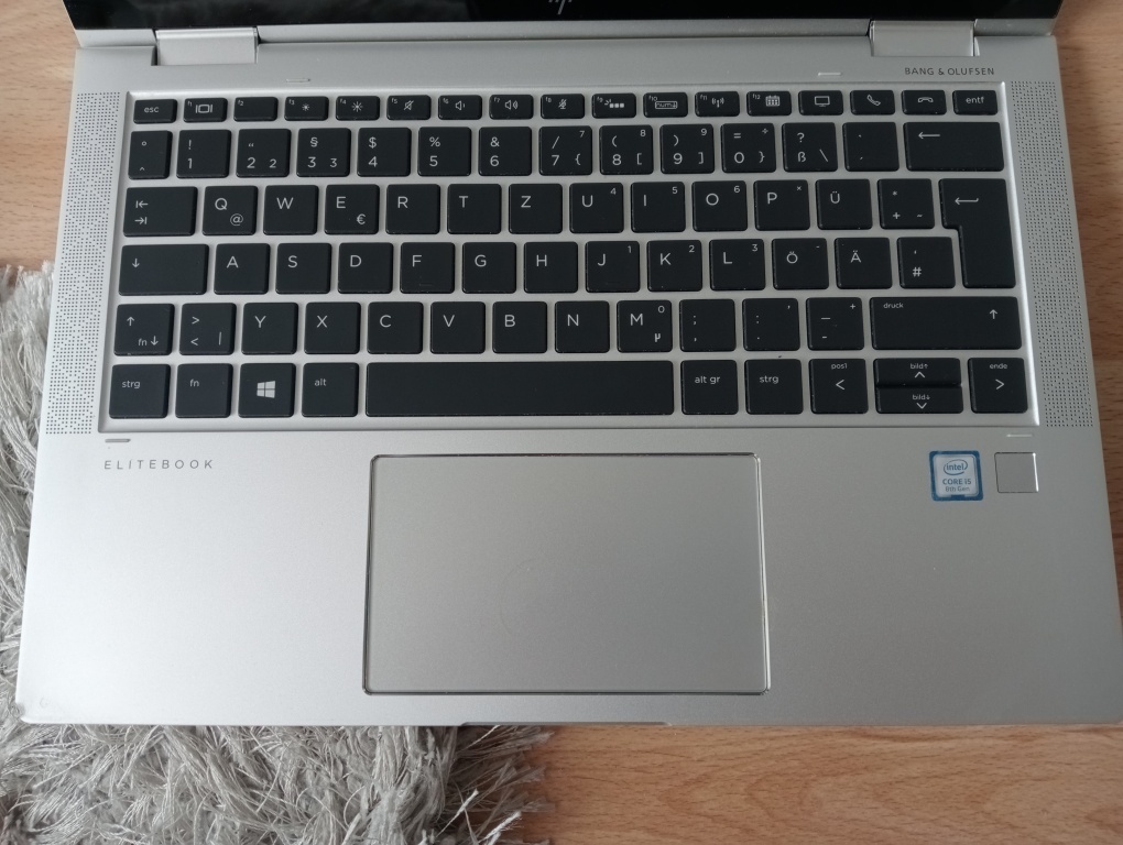 Hp elitebook x360 1030 g3 /dotykový displej /8gb ram /ssd - 5
