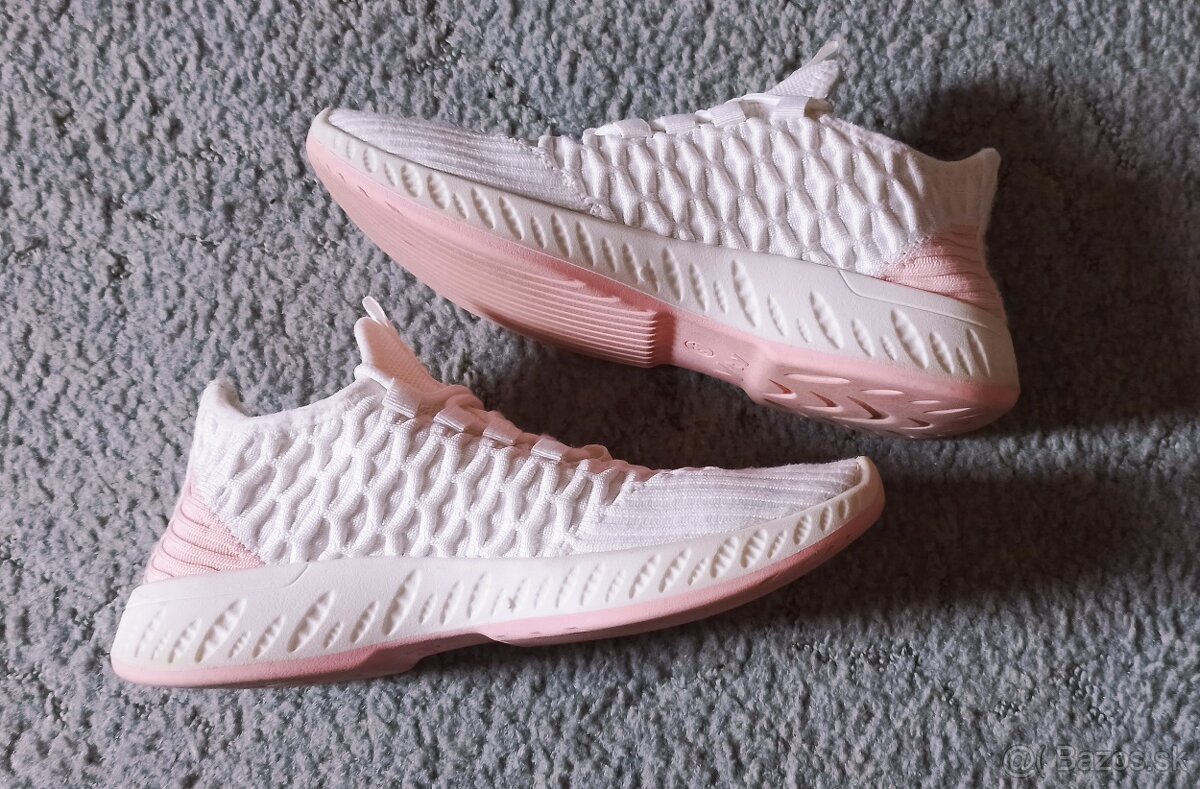 Dámske tenisky 37 - 5