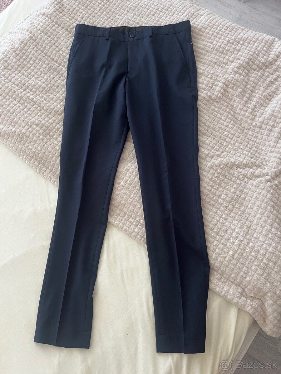 Predám chlapčenský oblek Jack&Jones - 5