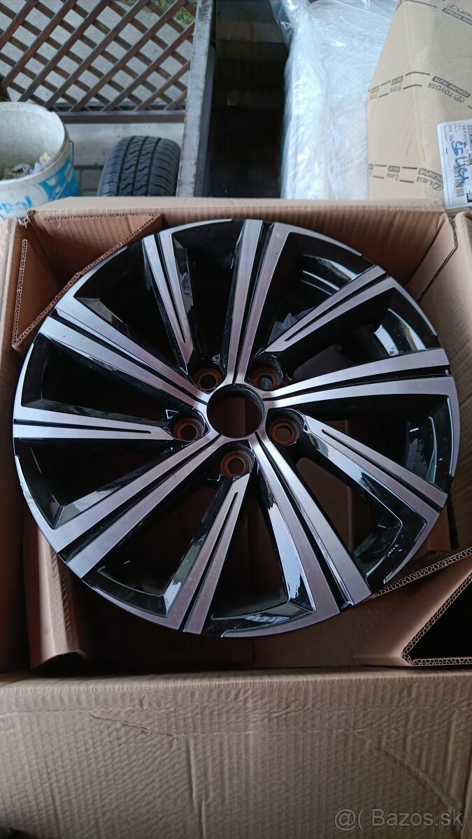17" Elektróny - originál Toyota - 5