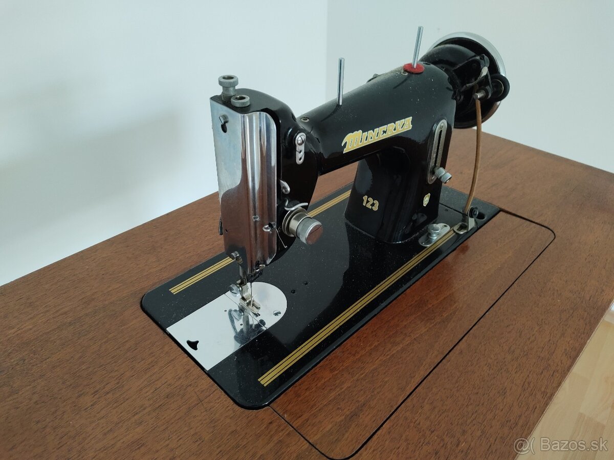 Šijací stroj MINERVA 123 - 5