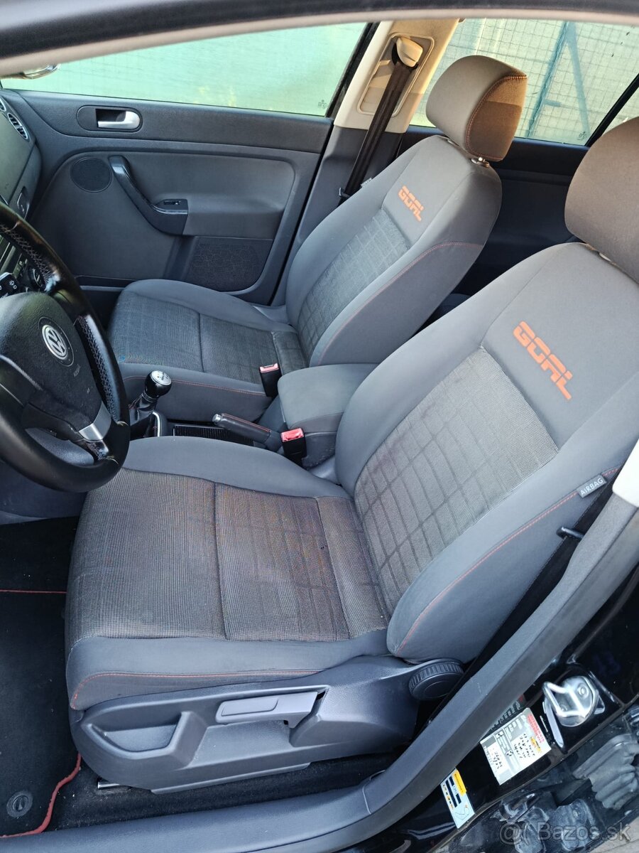 Predám vw golf 5 plus 2.0tdi - 5