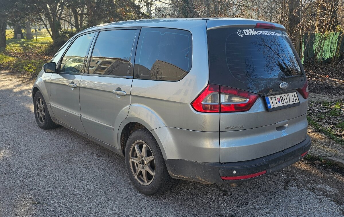 Ford Galaxy - 5