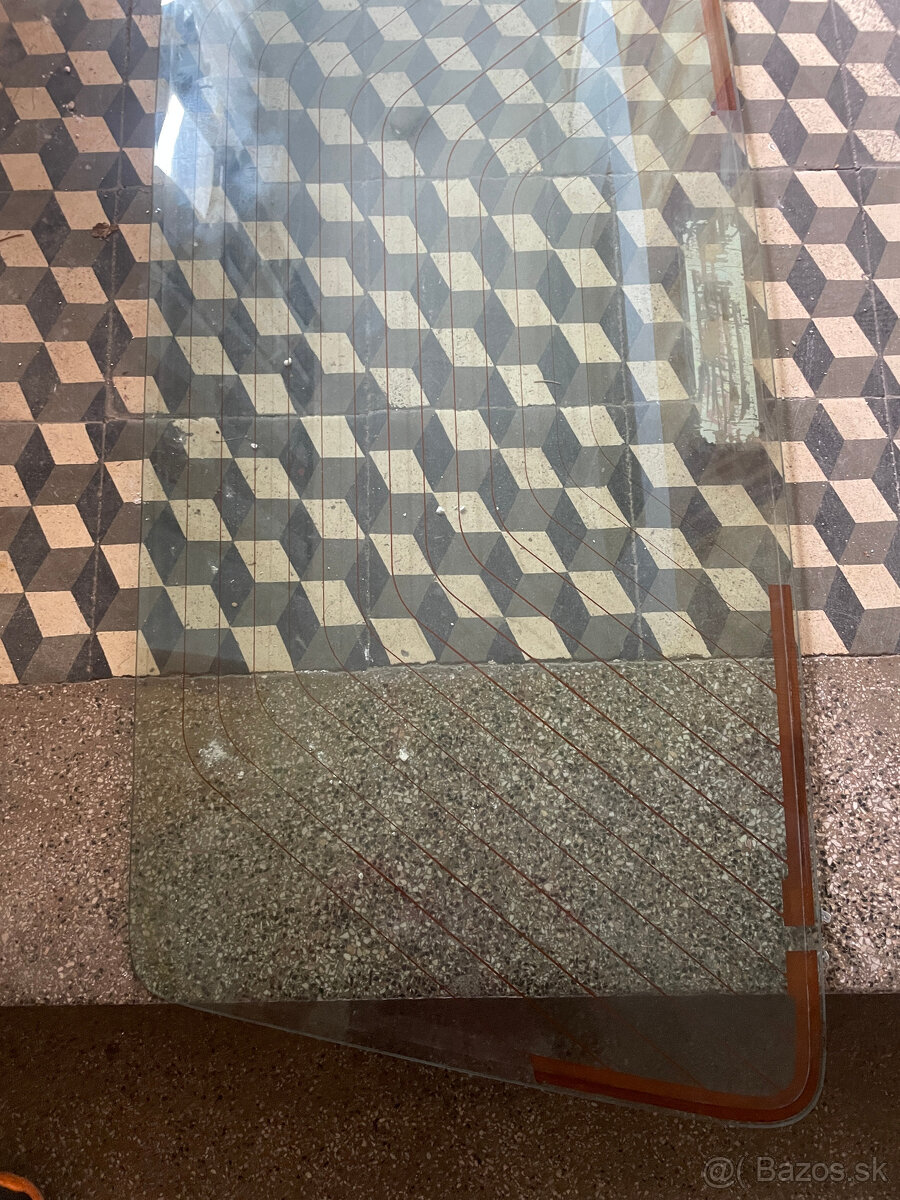 🔹 Na predaj – originálne sklo FIAT UNO - 5