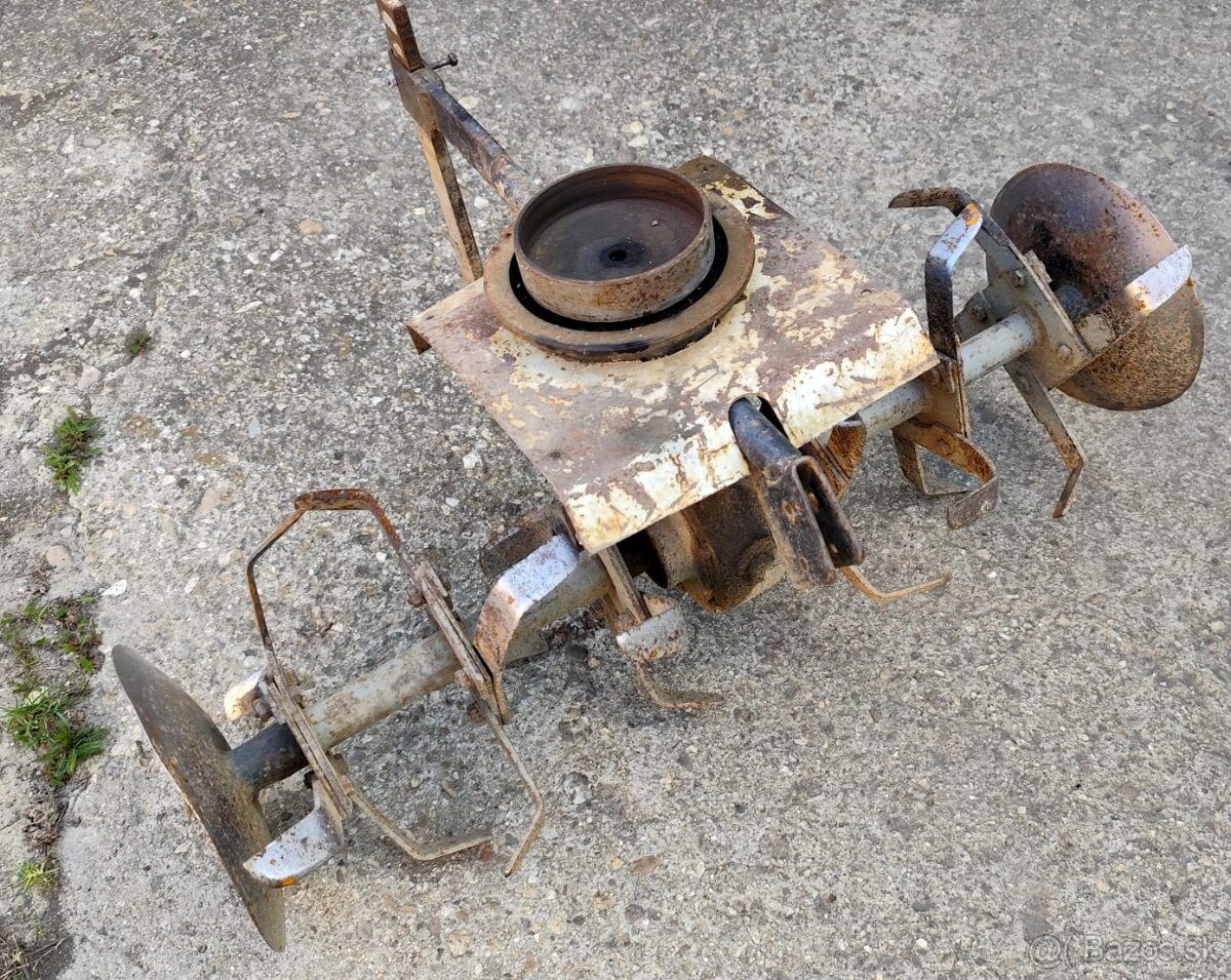 Predám malotraktor VARI - 5