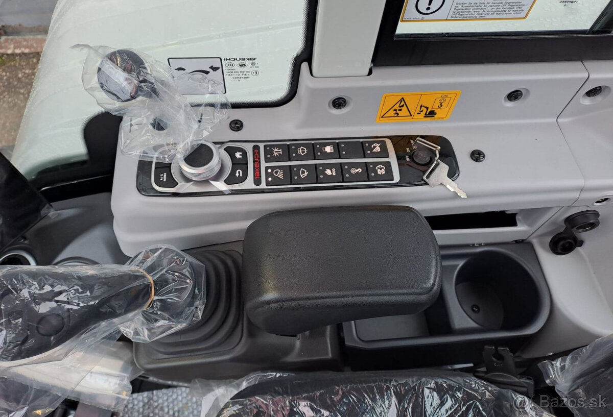 TAKEUCHI TB350R DIESEL - 5