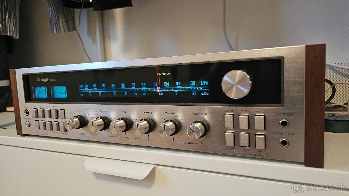 Vintage receiver Major RS 8020 top model a stav - 5