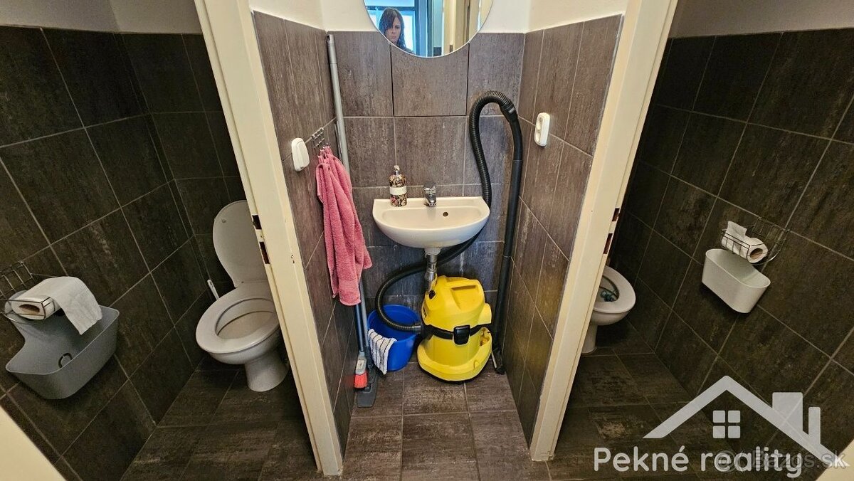 Prenájom kancelárskych priestorov v centre Zvolena - 5