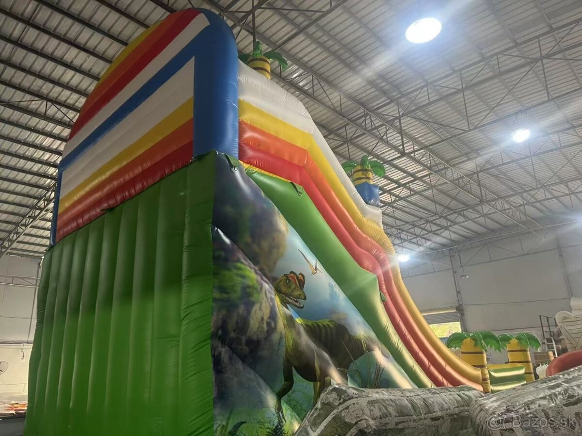 Skakaci hrad Dino - 5