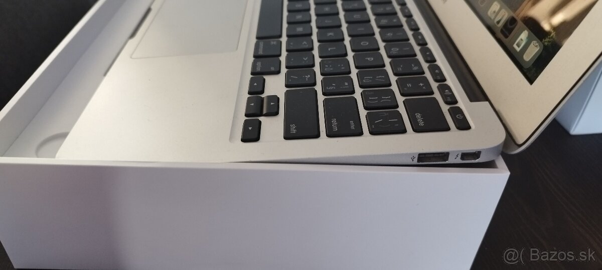 Mackbook Air 11" core i5 - 5