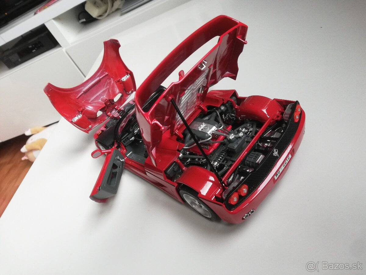 1:18 FERRARI F50 cervena Bburago - 5