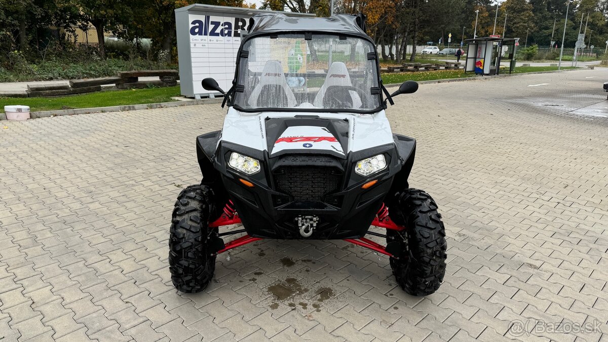 Polaris RZR XP 900 - 5