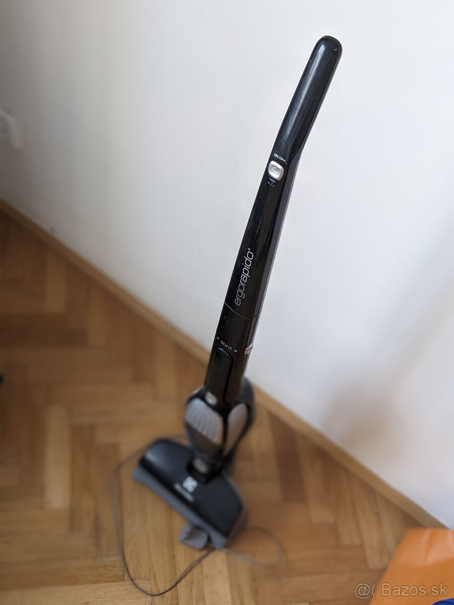 Vysávač Electrolux Ergorapido - 5