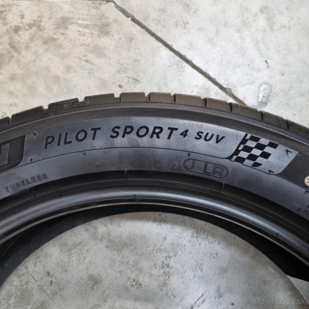 Letné pneumatiky 235/50 R20 MICHELIN - 5