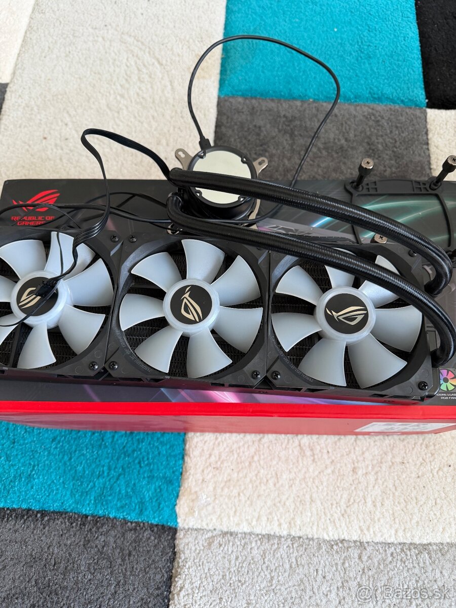 Asus ROG STRIX LC 360 RGB - 5