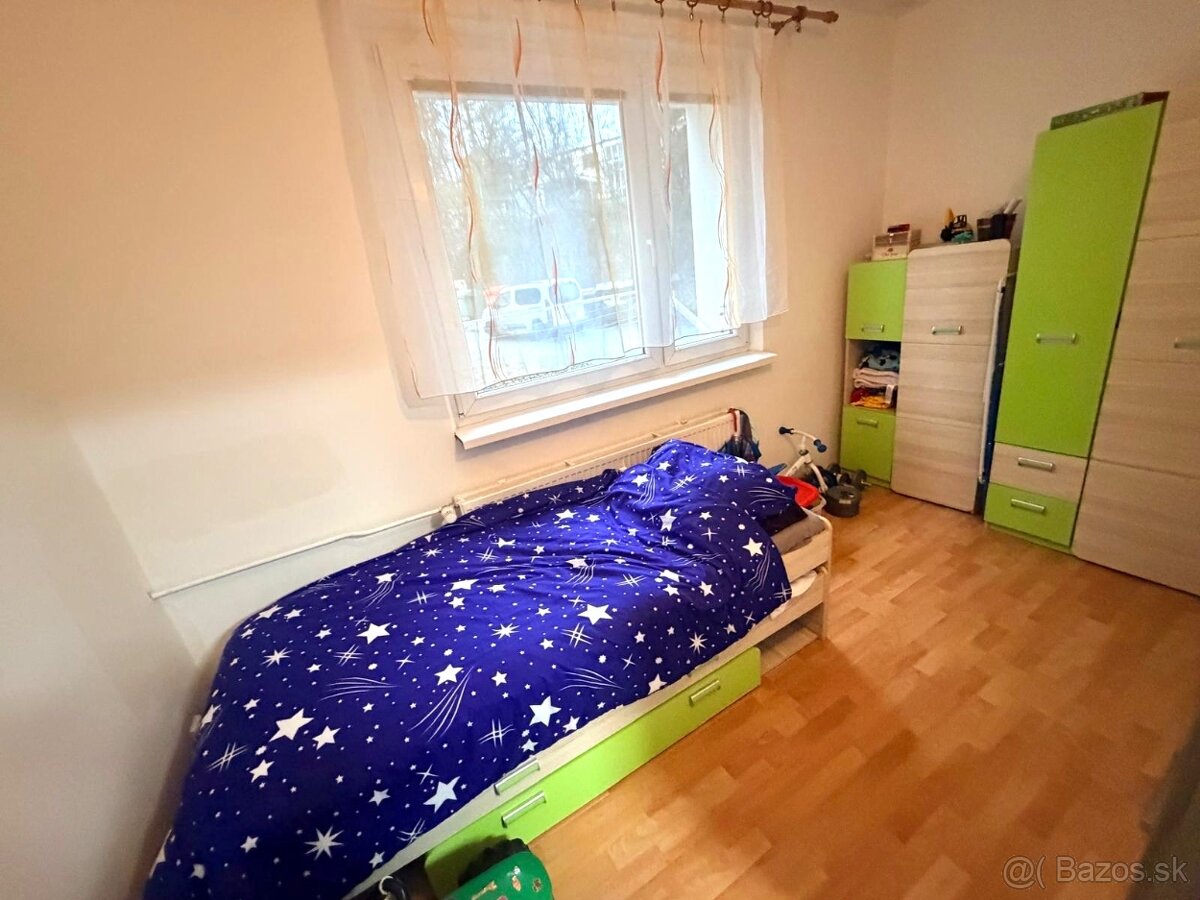 PRÍJEMNÝ A ÚTULNÝ 3-IZBOVÝ BYT NA HLINÁCH V PB - 5