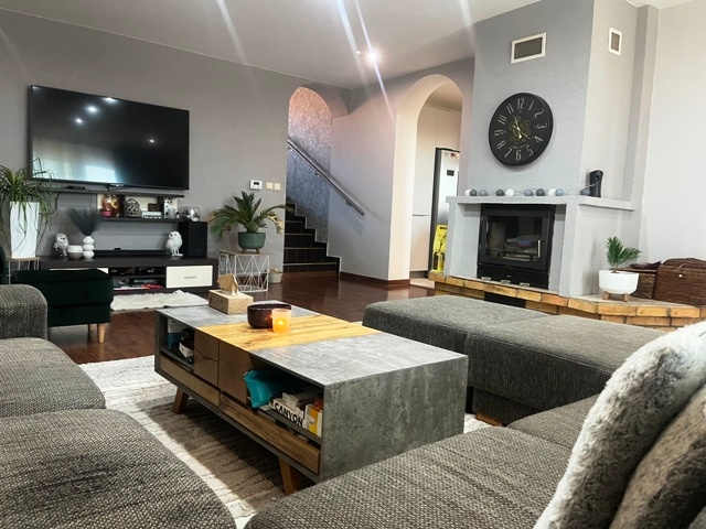 VIDINÁ - RD - 240 m2 - TERASA, BAZÉN, GARÁŽ - 5