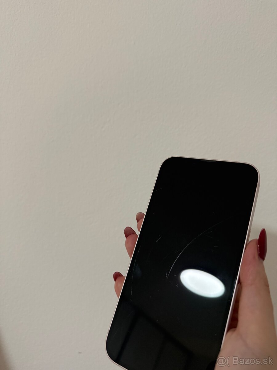 Predám iPhone 13 , 128GB - 5