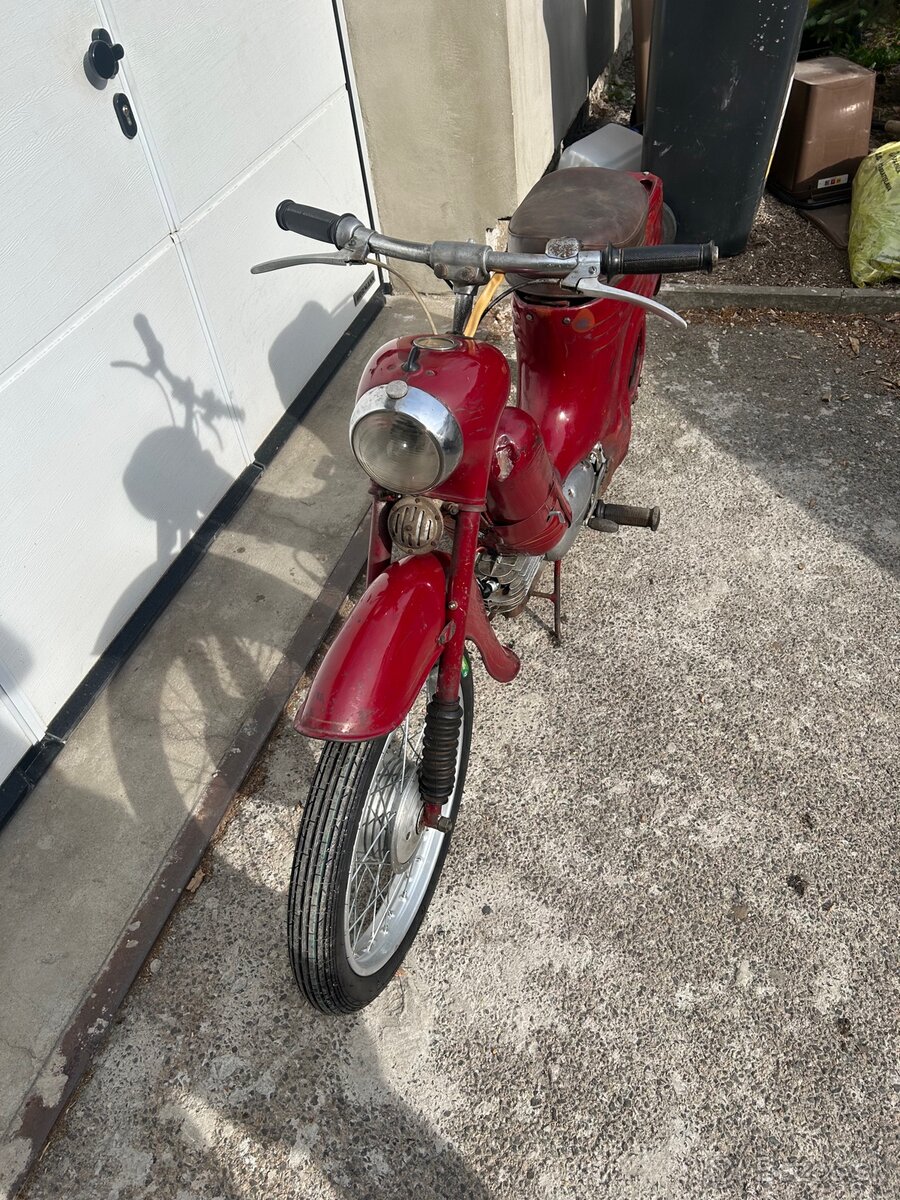 Jawa 555 - 5