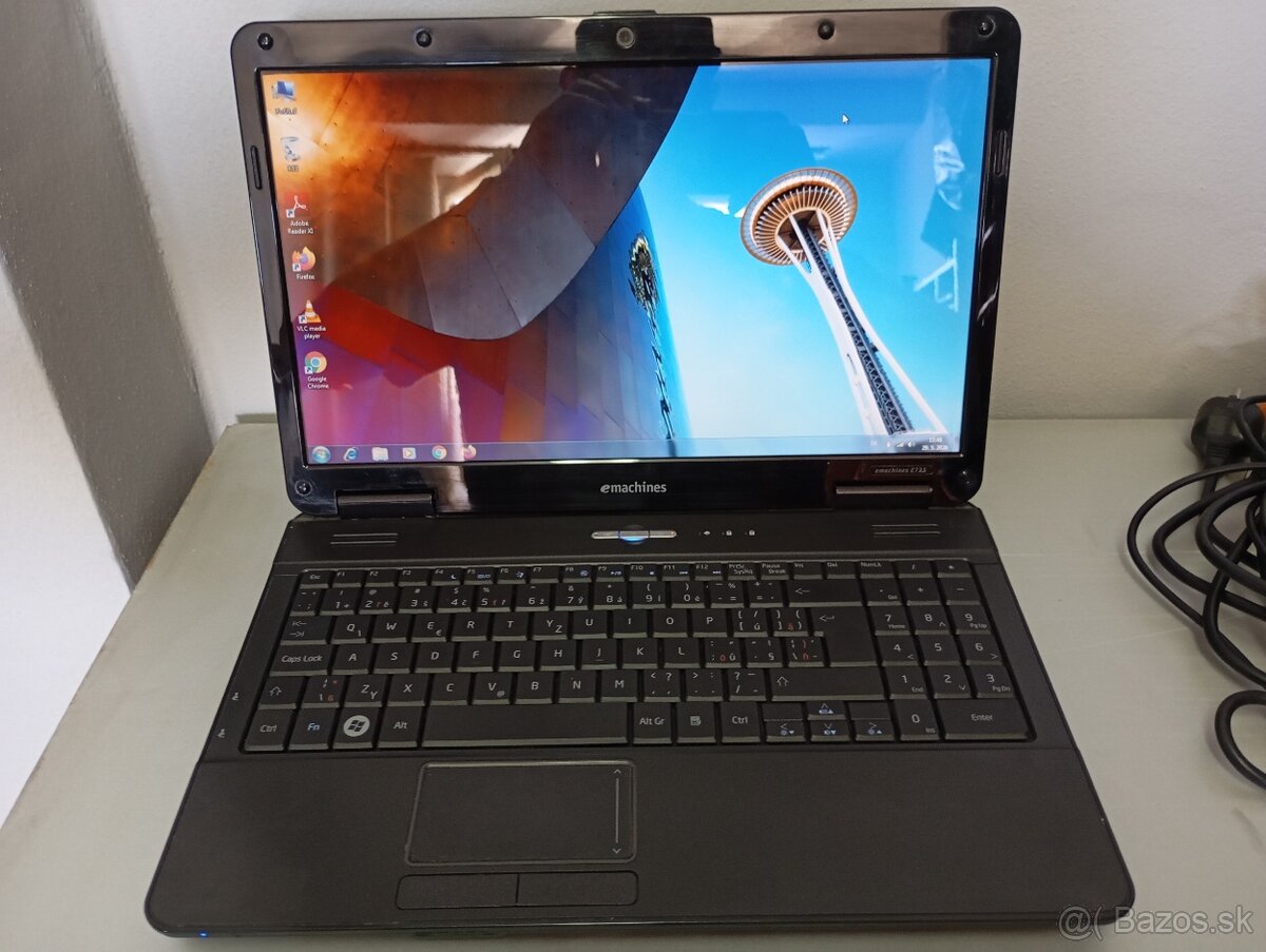 predám LENOVO THINKPAD T530 , poškodený displej - 5