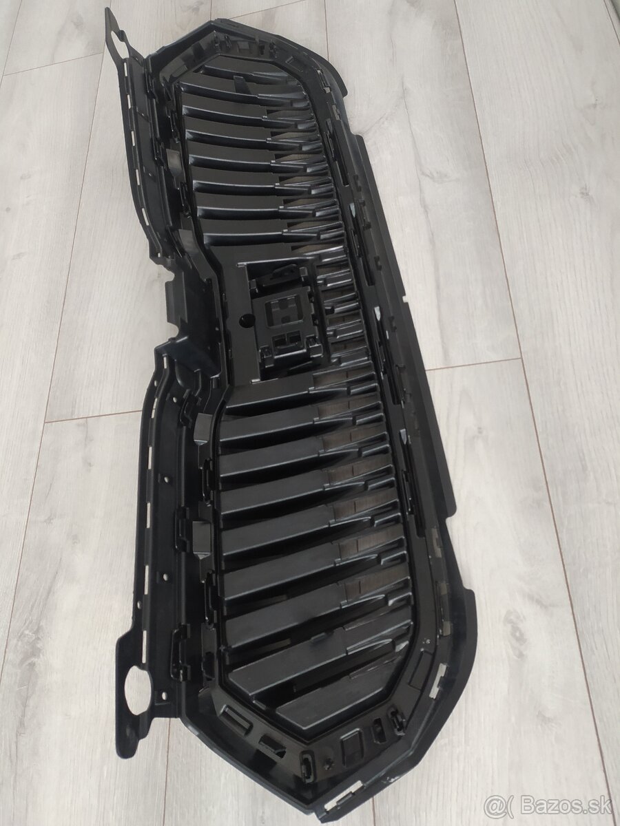 Škoda Fabia 4 IV maska chladiča Fabia 4 minute Carlo 6VA - 5