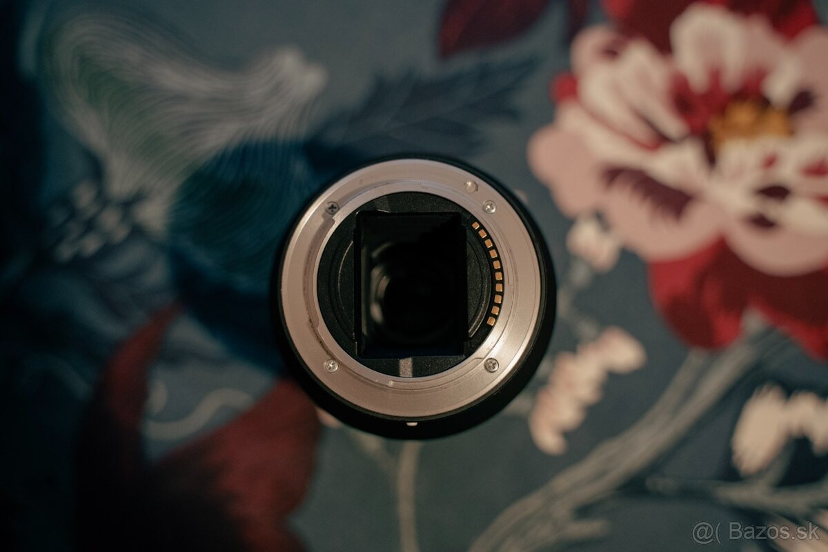 Sony FE 28-70mm f/3,5-5,6 OSS (SEL2870 - kit lens) - 5