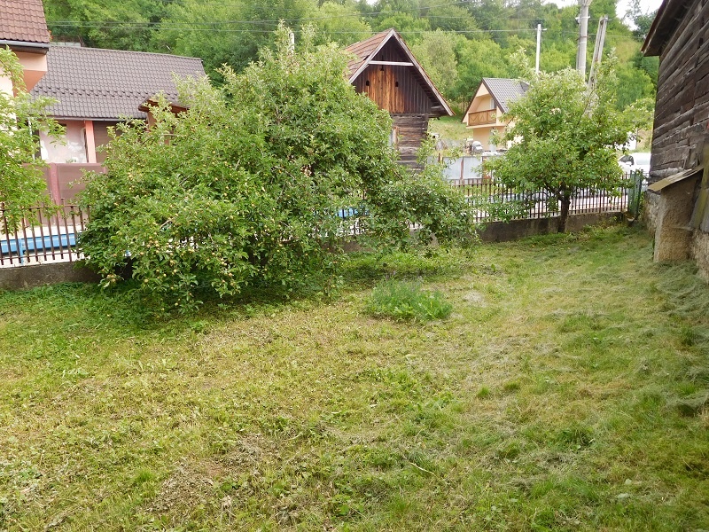 Na predaj čiastočne prerobený dom s pozemkom o výmere 699m2 - 5