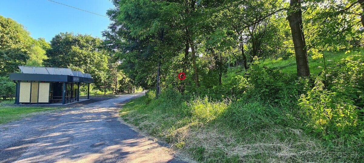 POZEMOK V SRDCI VIHORLATU – REMETSKÉ HÁMRE - 5