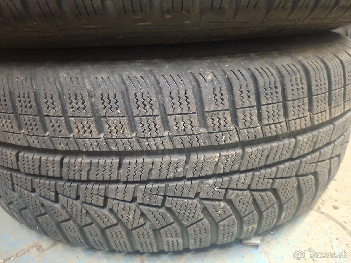 205/60R16 Hankook dot 22 - 5